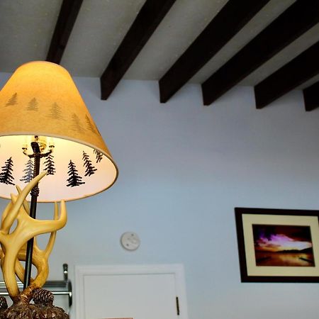 Motel Montreal レイク・ジョージ エクステリア 写真